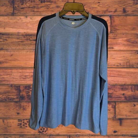 5 for $25🔥Russell Athletic Blue Orange Sleeve T-Shirt Boys XXL (18) - Picture 1 of 4